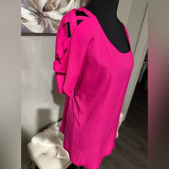 Express Tops - Express Fuchsia Blouse with Ribbon Cutout Shoulder size Large